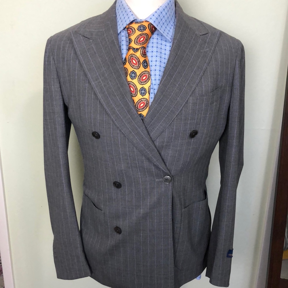 NWT Eredi Pisano Double breasted striped Grey Suit